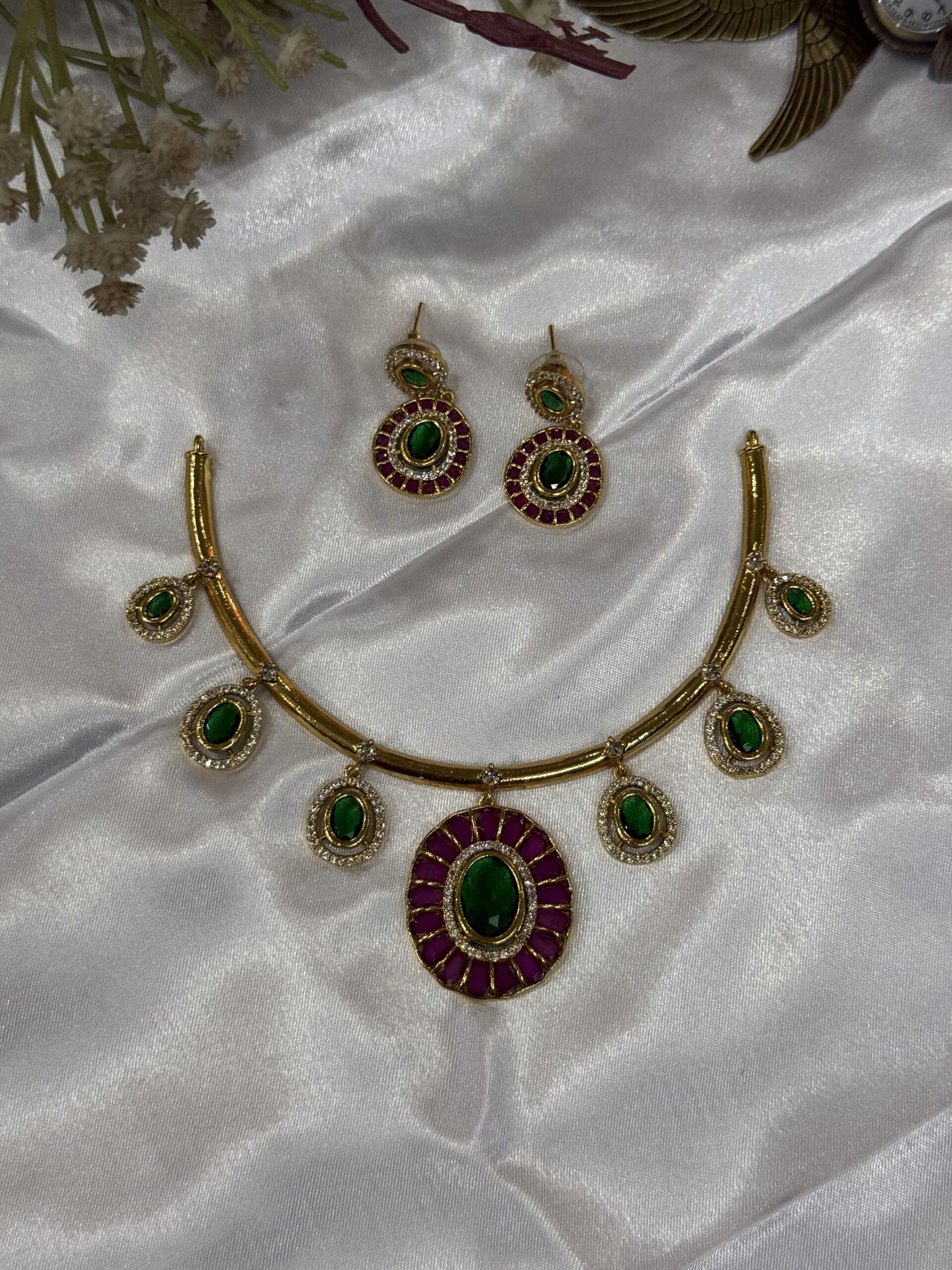 Elegant Ruby & Emerald AD choker necklace