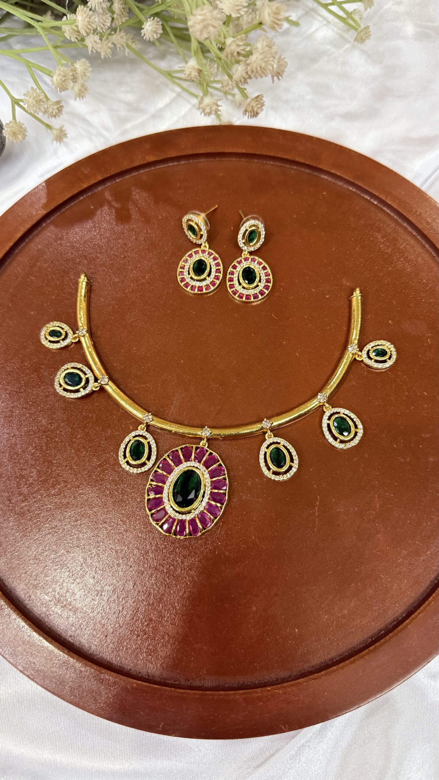 Elegant Ruby & Emerald AD choker necklace
