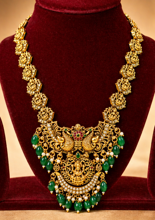 Padmapeeth Lakshmi Peacock Haram