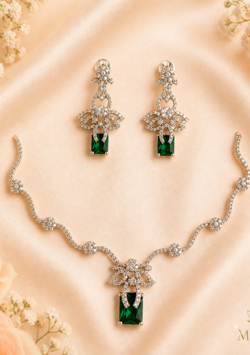 ADVshapedFlowerNecklace (ADVFEFF001)